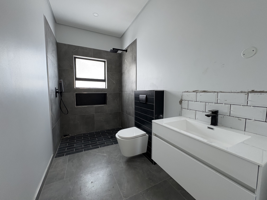 4 Bedroom Property for Sale in Sandown Western Cape